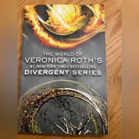 Divergent Series Box Set by Veronica Roth - Picture 6 of 7